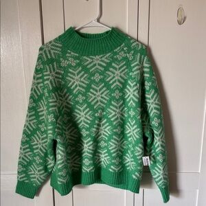 Old Navy Green and White Snowflake Sweater